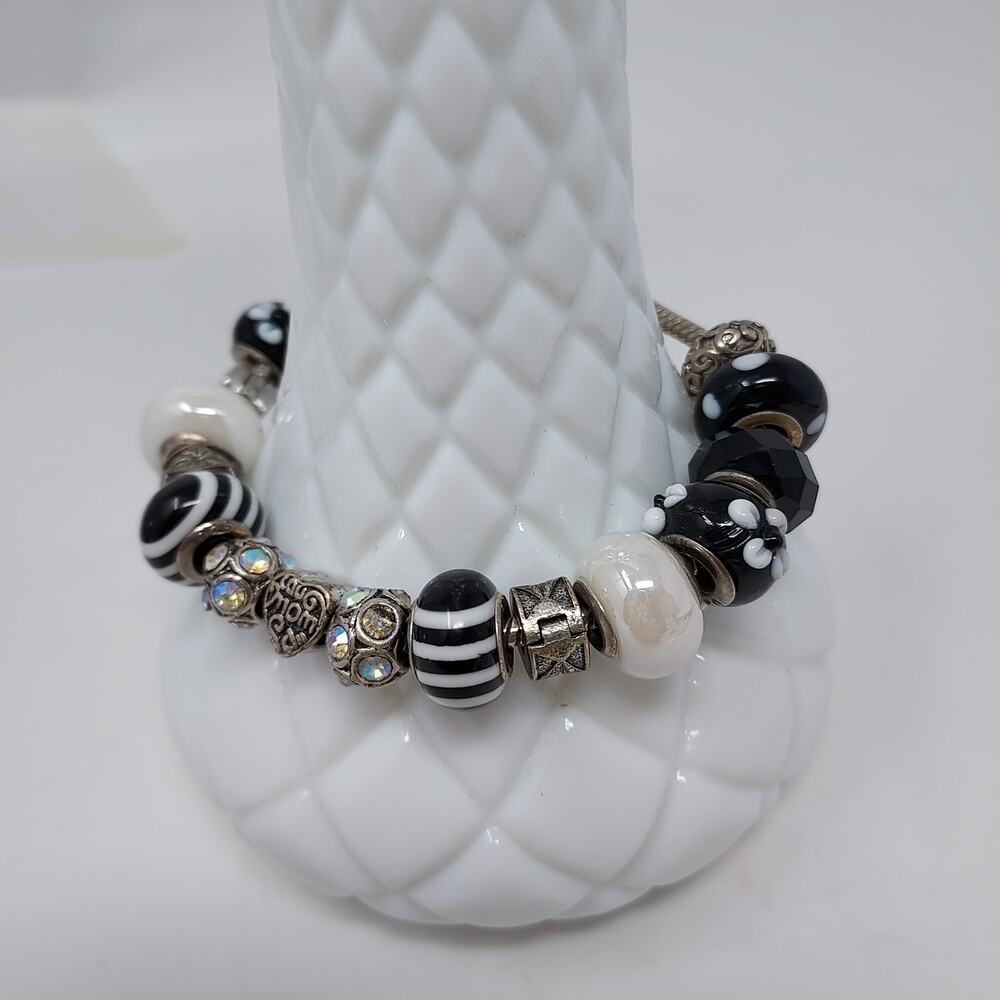 Beaded 18 Charm Bracelet Clasp + 2 Charms Marked 925 UNTESTED Includes Mom Charm